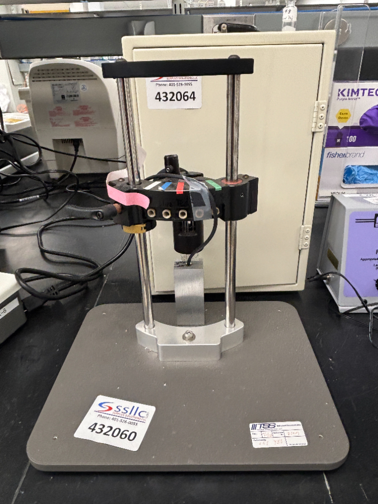 Image of Manual Crimping Machine